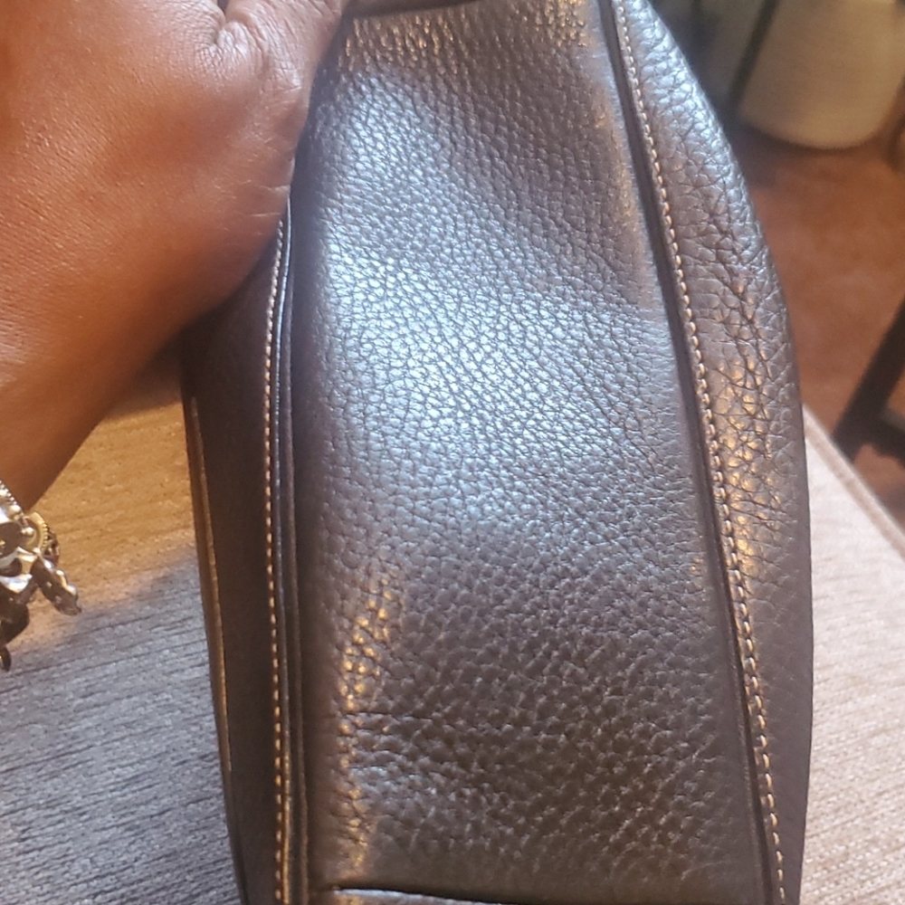 *Coach bag - Picture 7 of 9